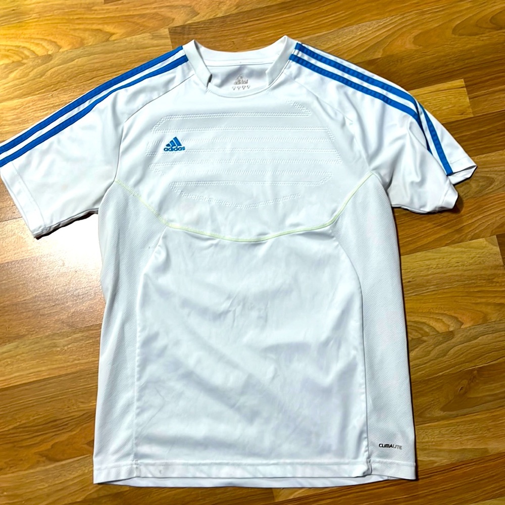 Adidas Climate Soccer Shirt Size Medium